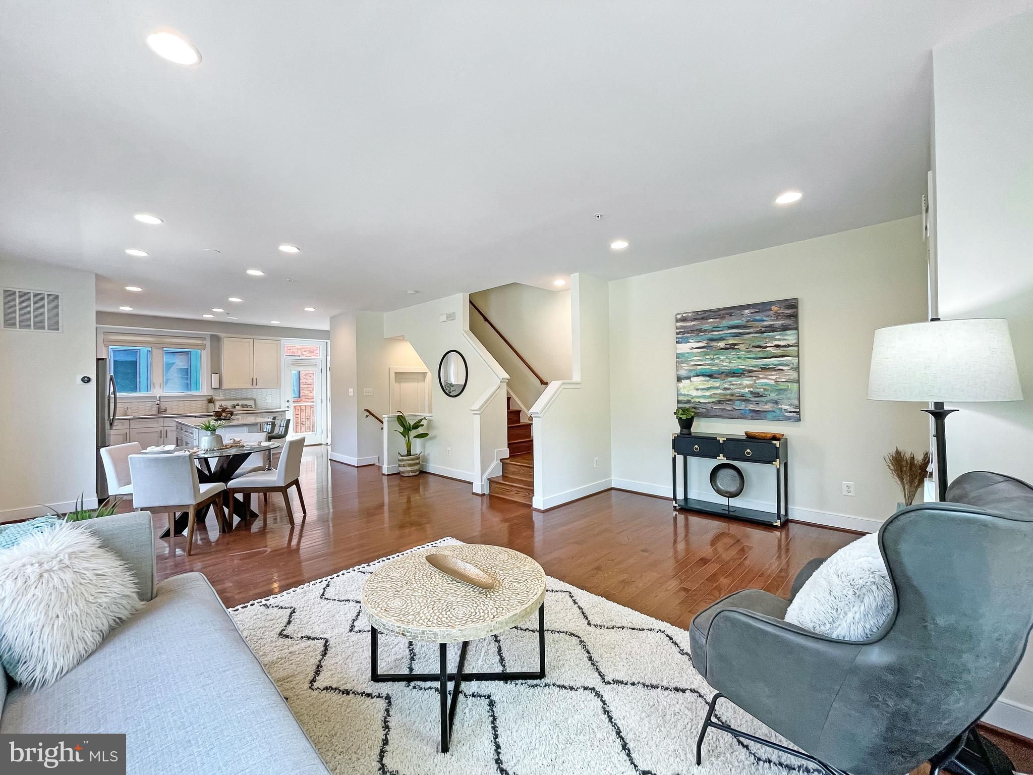 MOSAIC DISTRICT - Residential