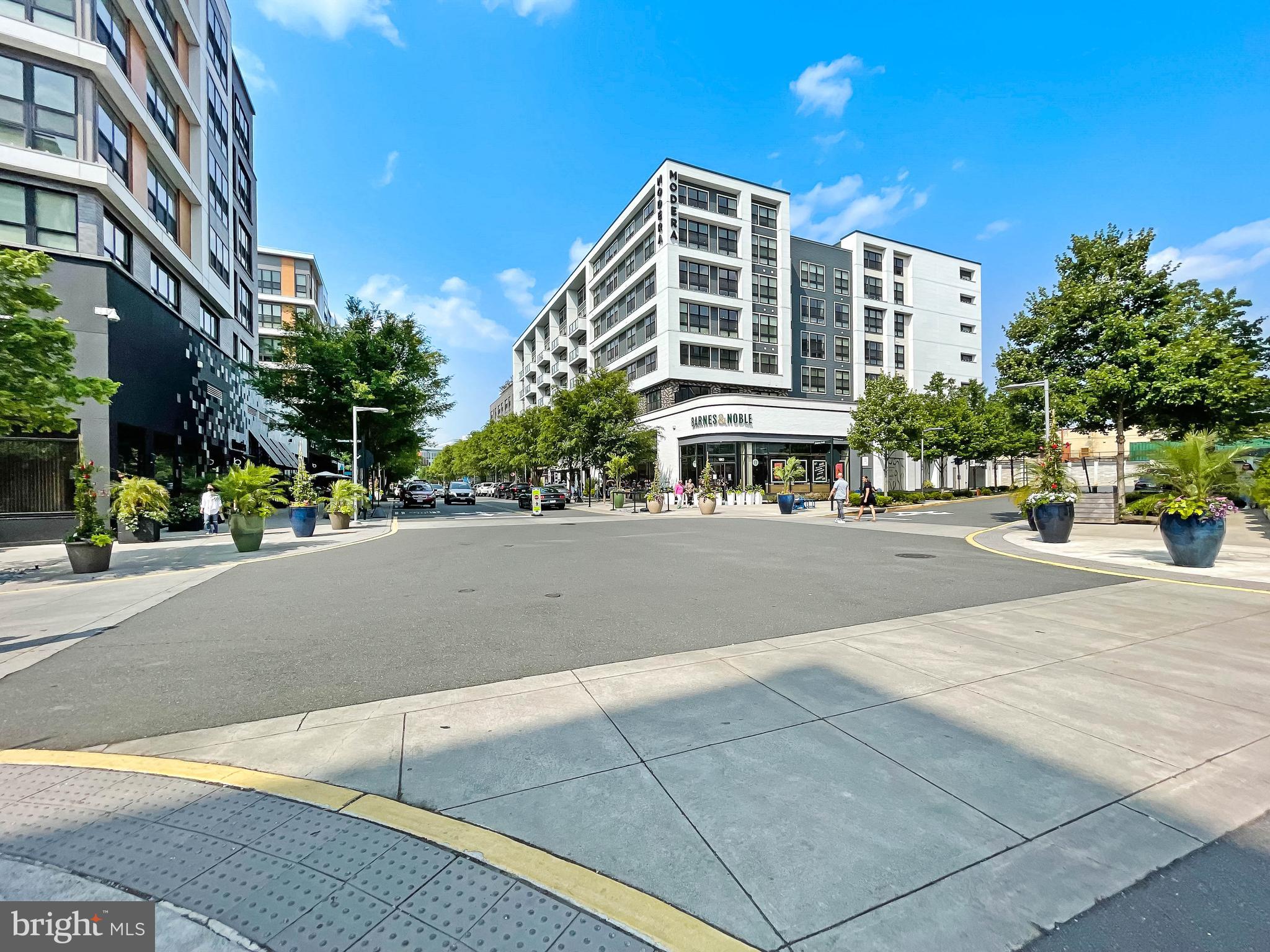 MOSAIC DISTRICT - Residential