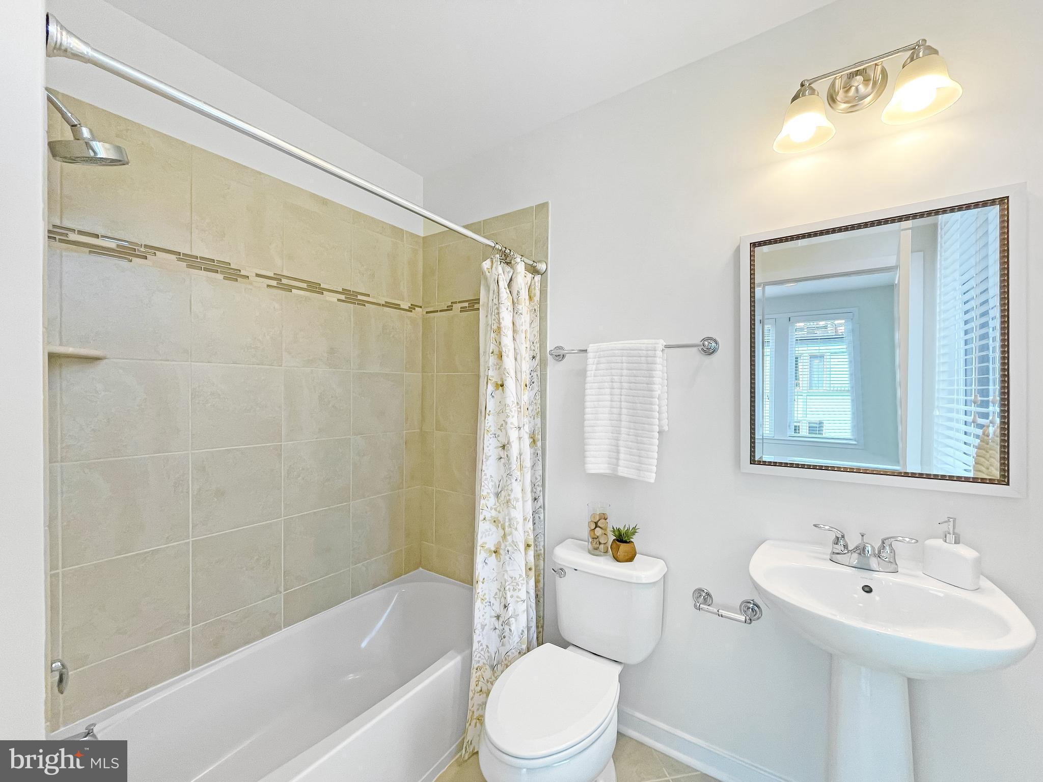 MOSAIC DISTRICT - Residential