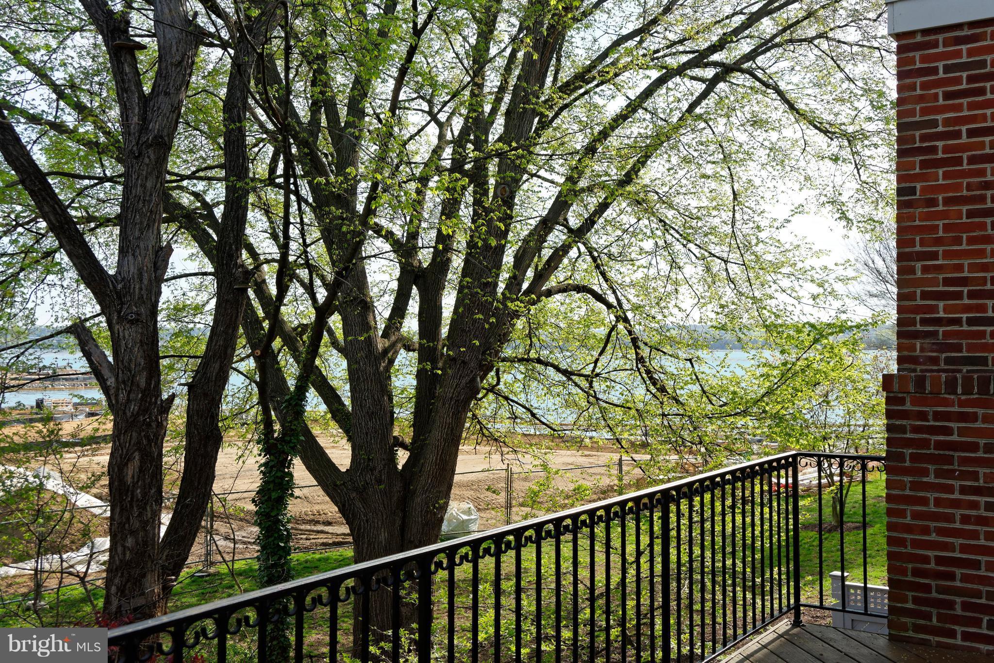 FORDS LANDING - Residential