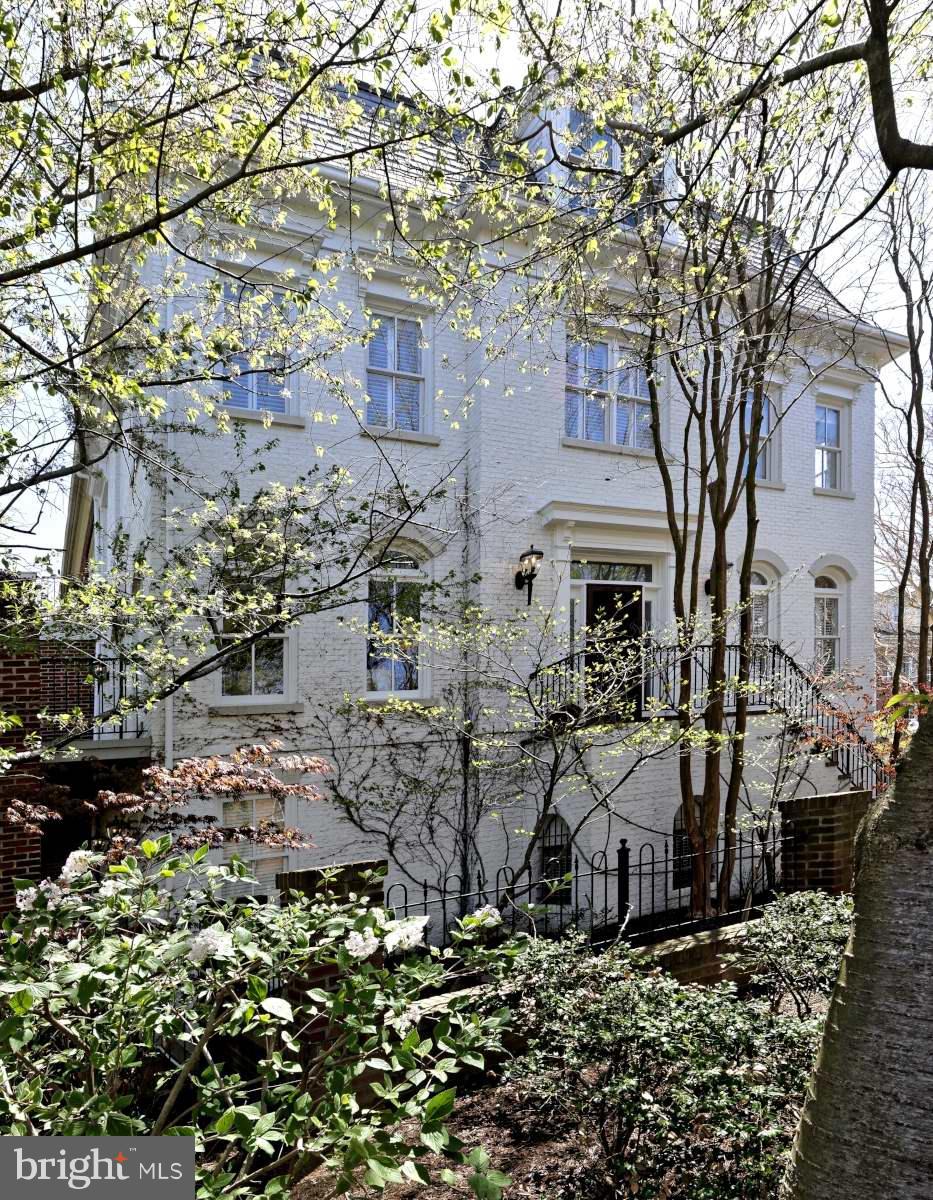 FORDS LANDING - Residential