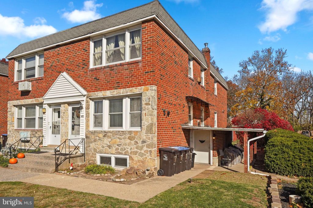 Photo of 401 W Logan Street, NORRISTOWN, PA 19401 (MLS # PAMC2160916)