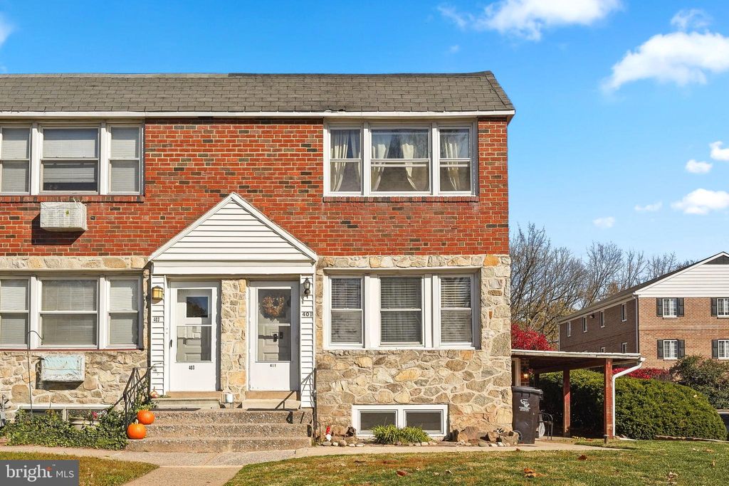 Photo of 401 W Logan Street, NORRISTOWN, PA 19401 (MLS # PAMC2160916)