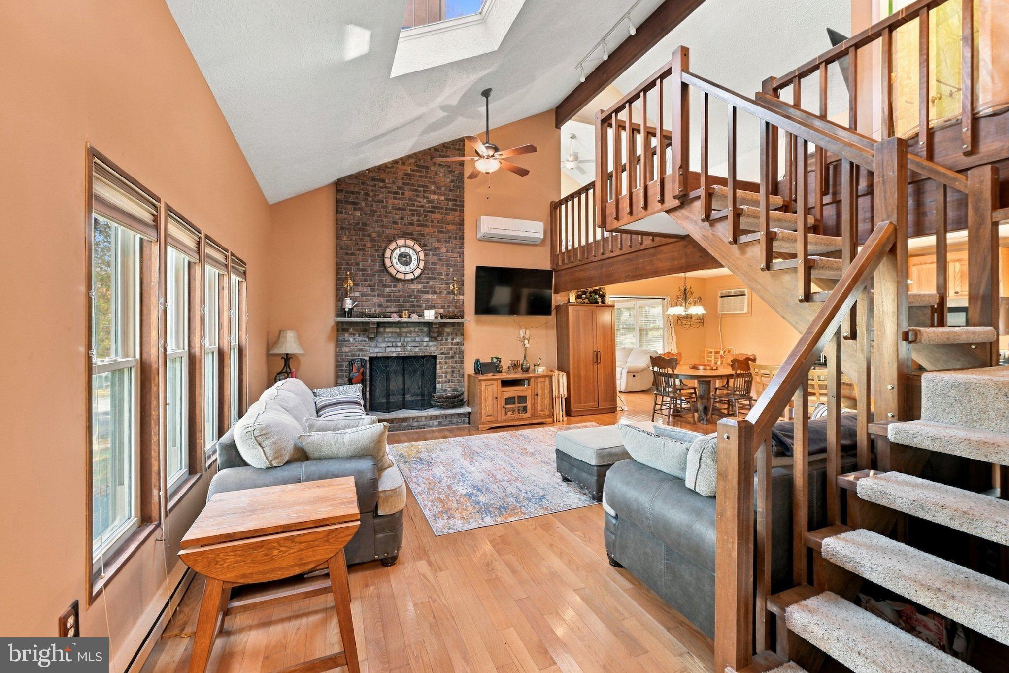 122 DOVER DRIVE