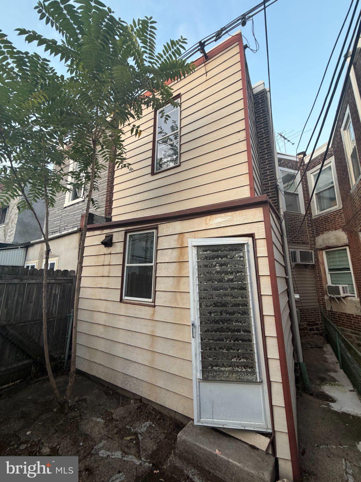 2310 MARGARET STREET