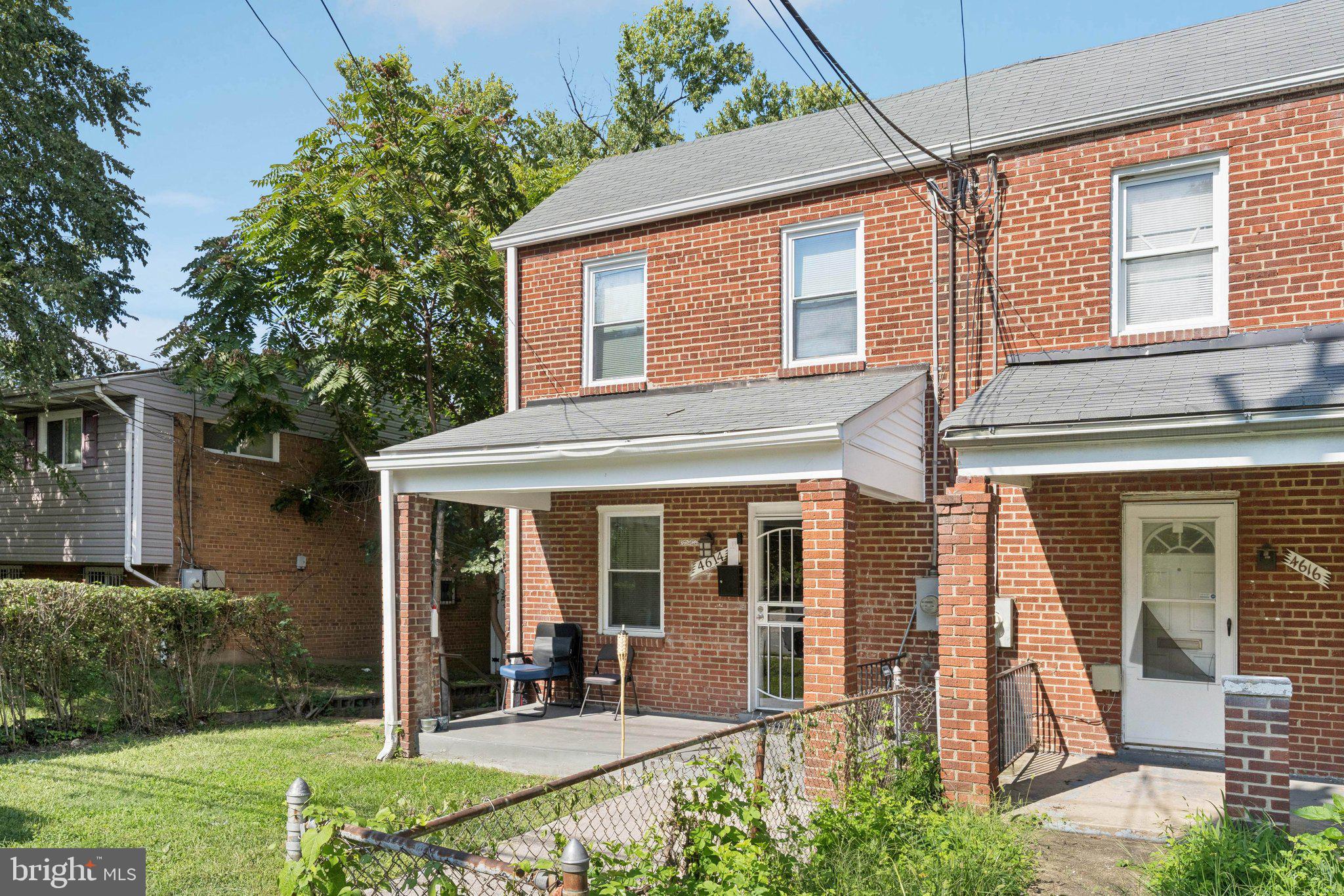 4614 BROOKS STREET NE