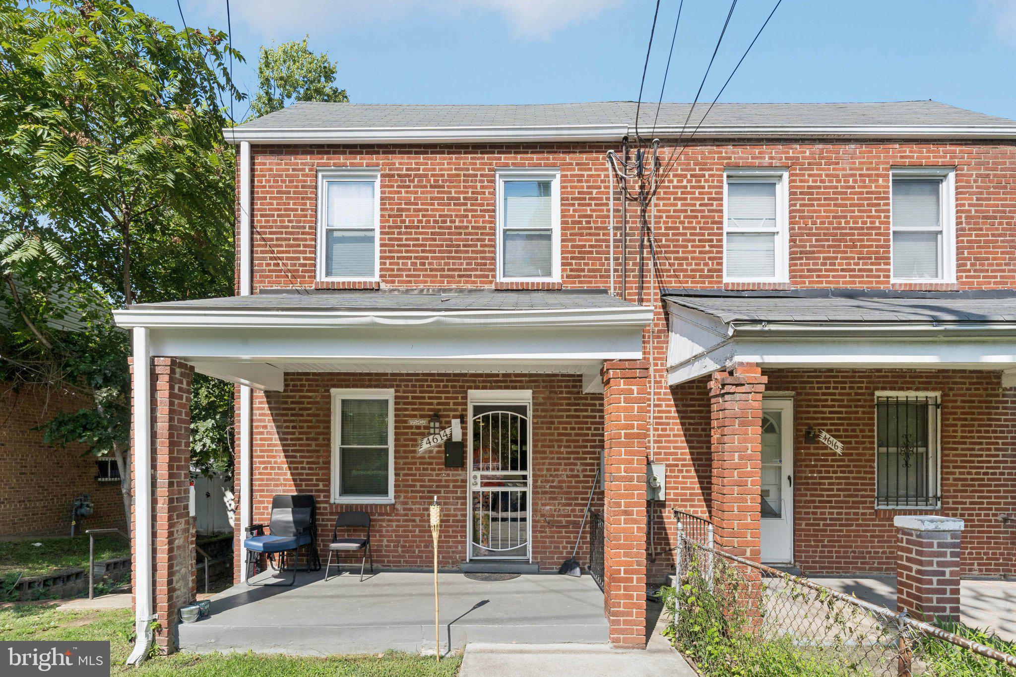 4614 BROOKS STREET NE