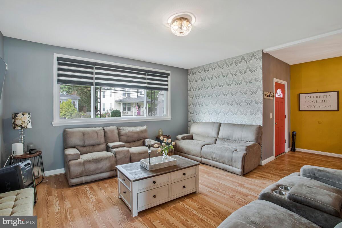 GARDENVILLE - Residential