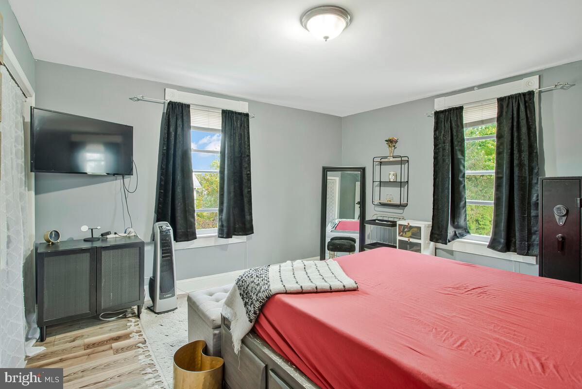 GARDENVILLE - Residential