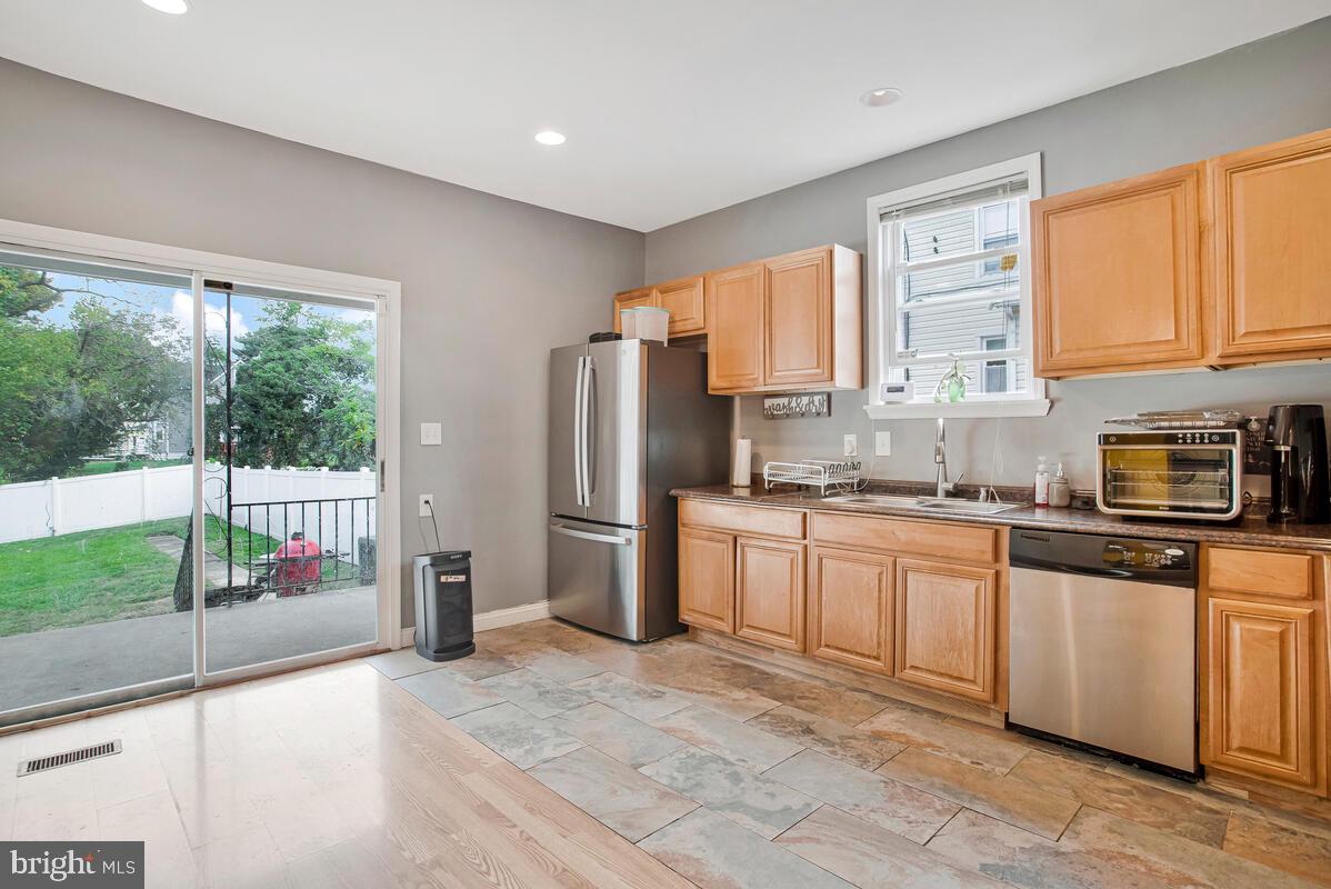 GARDENVILLE - Residential