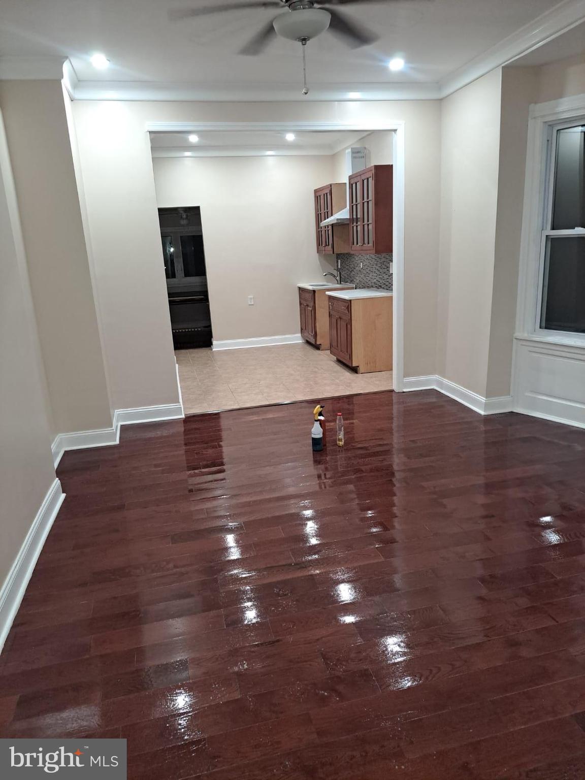 PHILADELPHIA - Residential