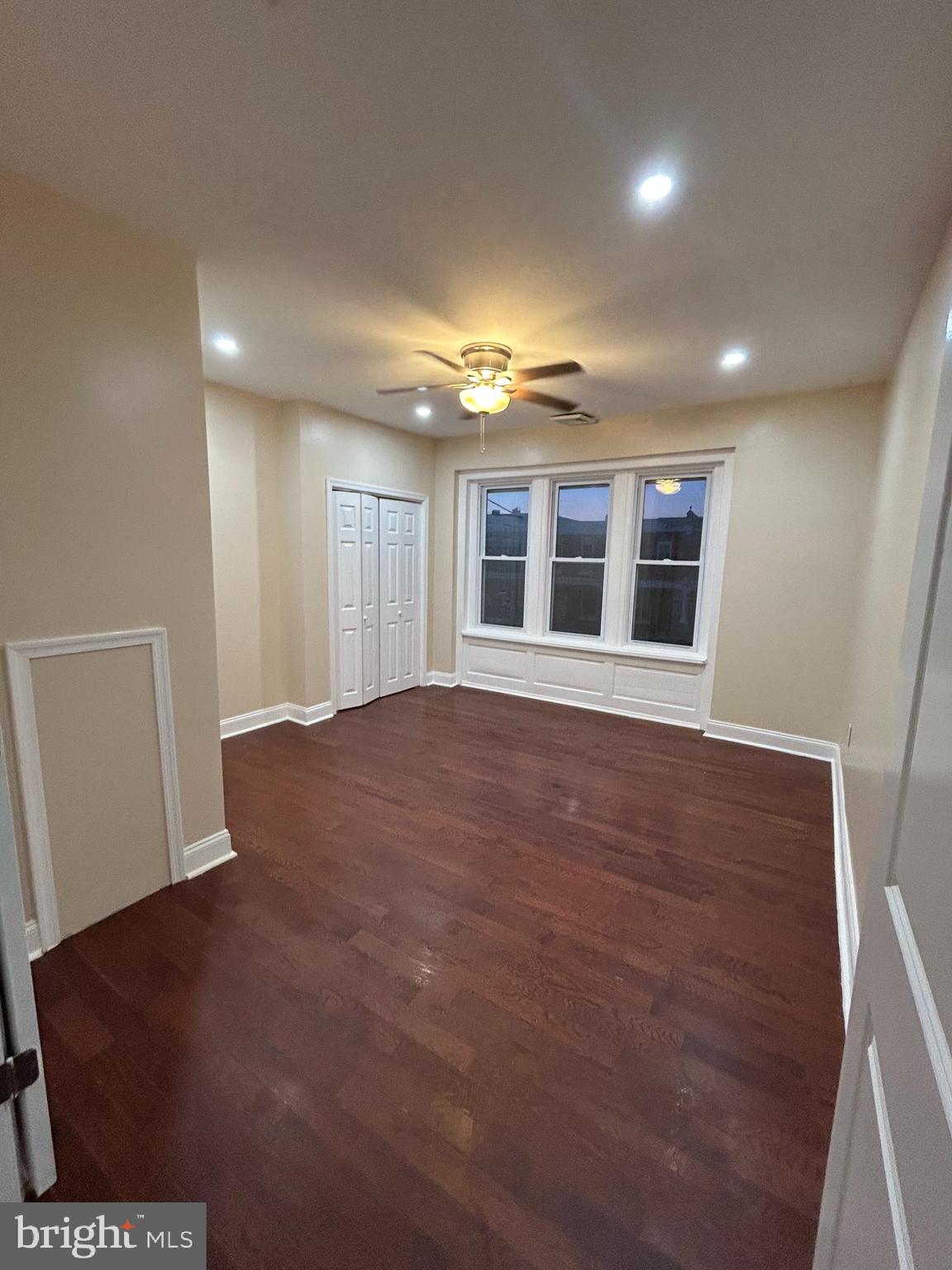 PHILADELPHIA - Residential