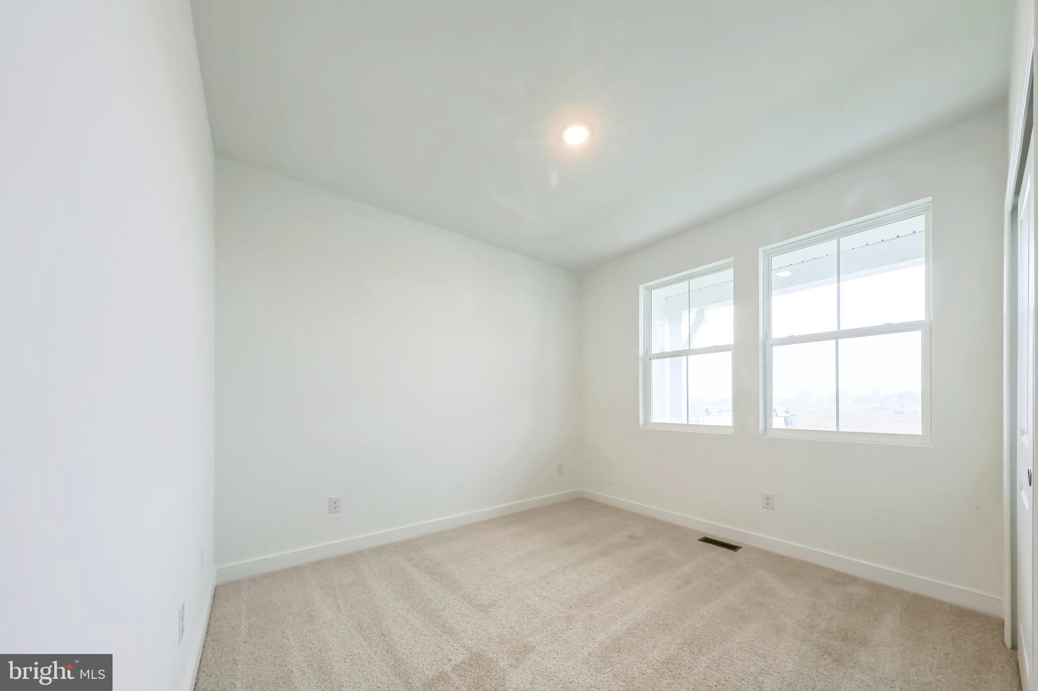 FOUR SEASONS AT HATTERAS HILLS - Residential