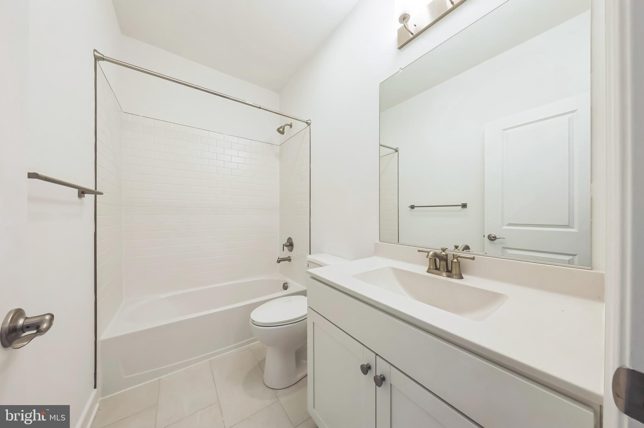 FOUR SEASONS AT HATTERAS HILLS - Residential