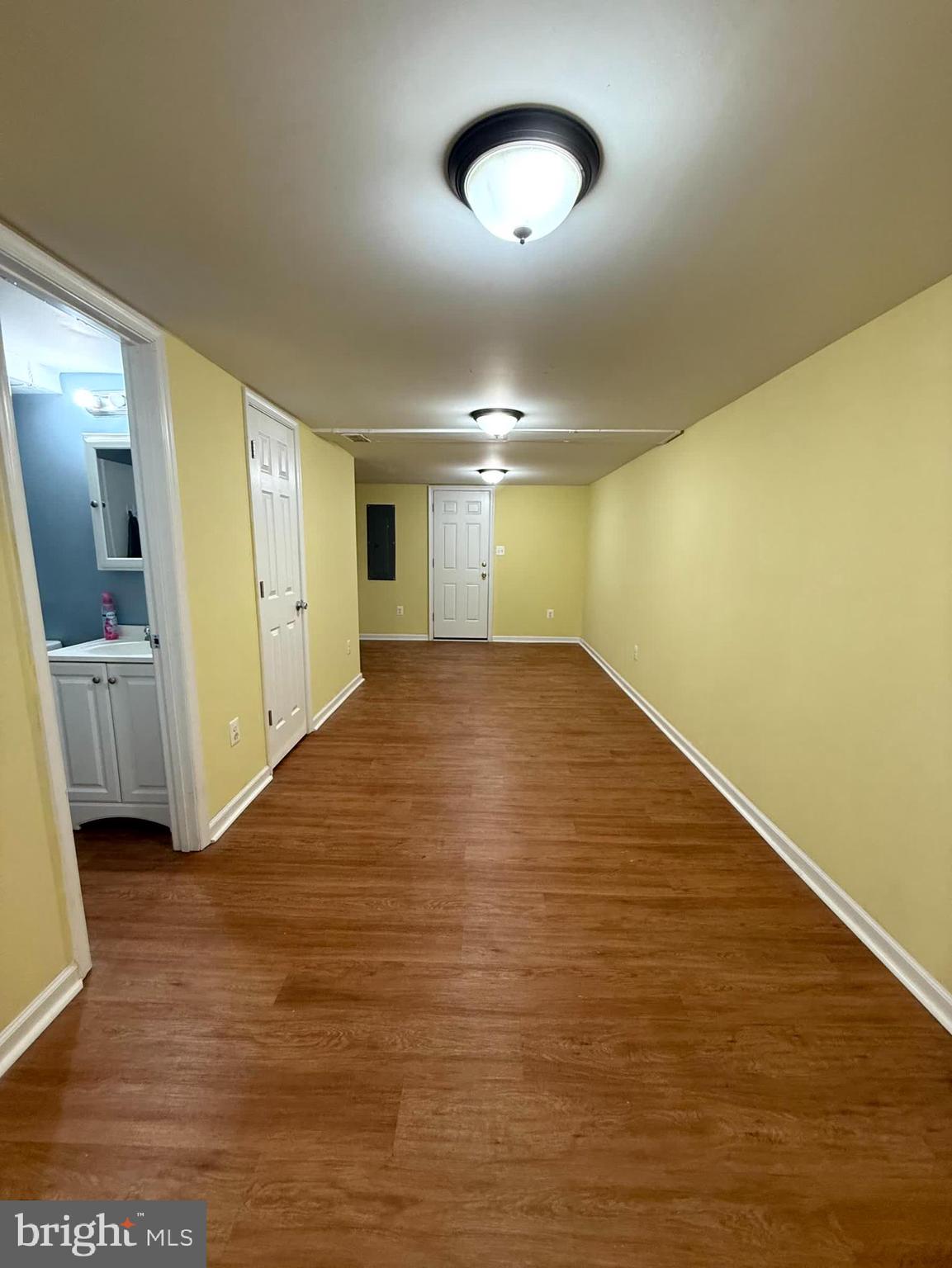 HAMILTON HILLS - Residential