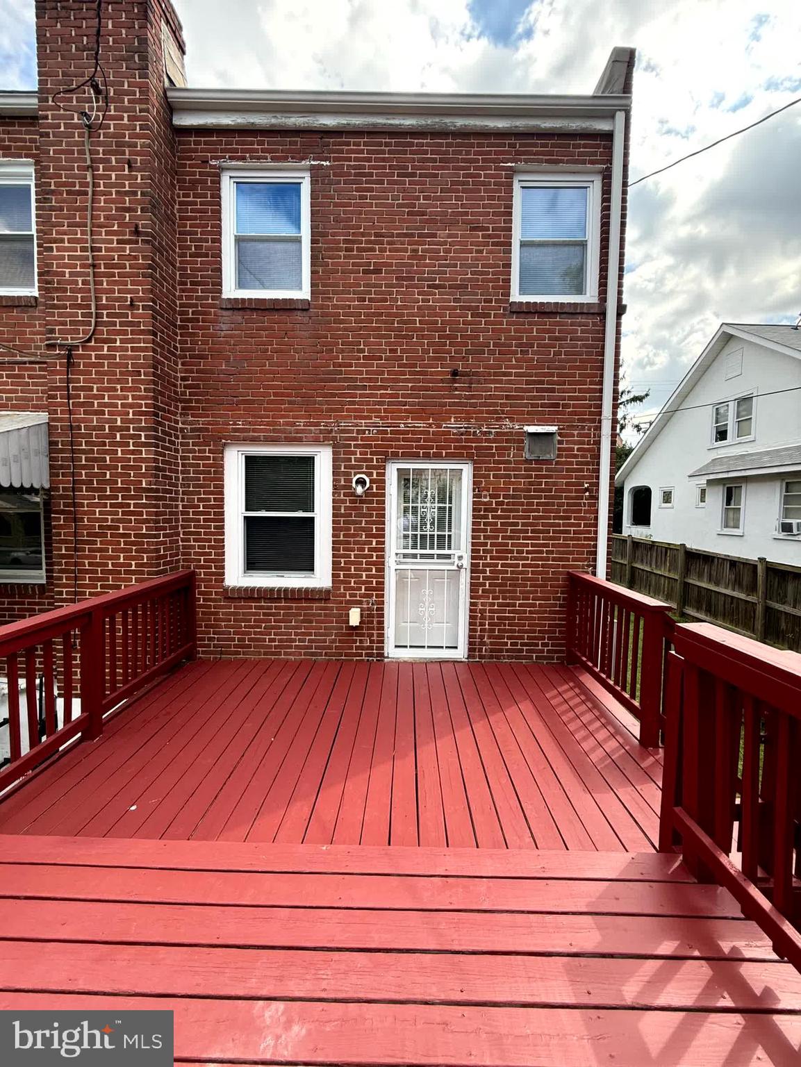 HAMILTON HILLS - Residential