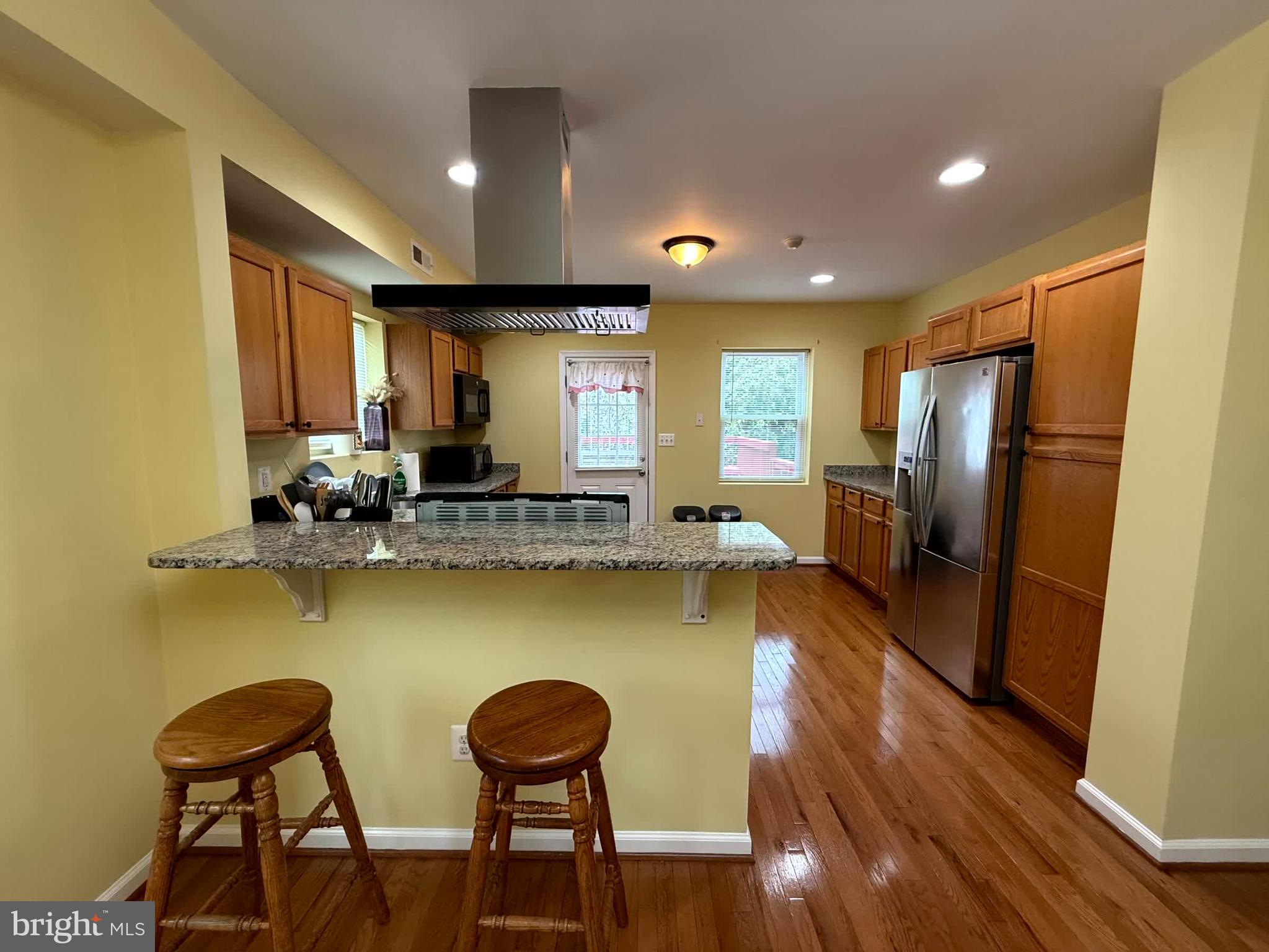 HAMILTON HILLS - Residential