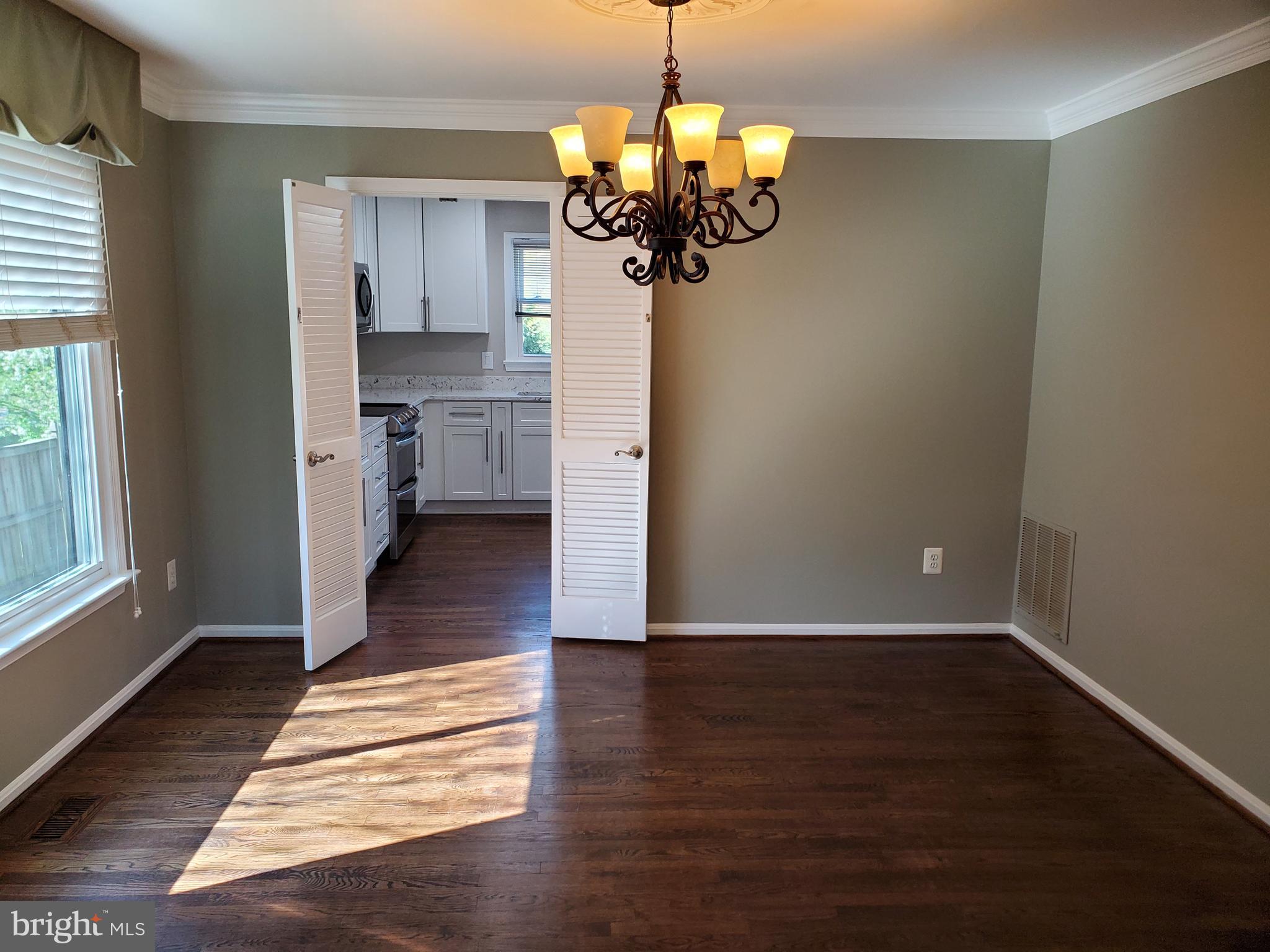 FOX MILL ESTATES - Residential Lease