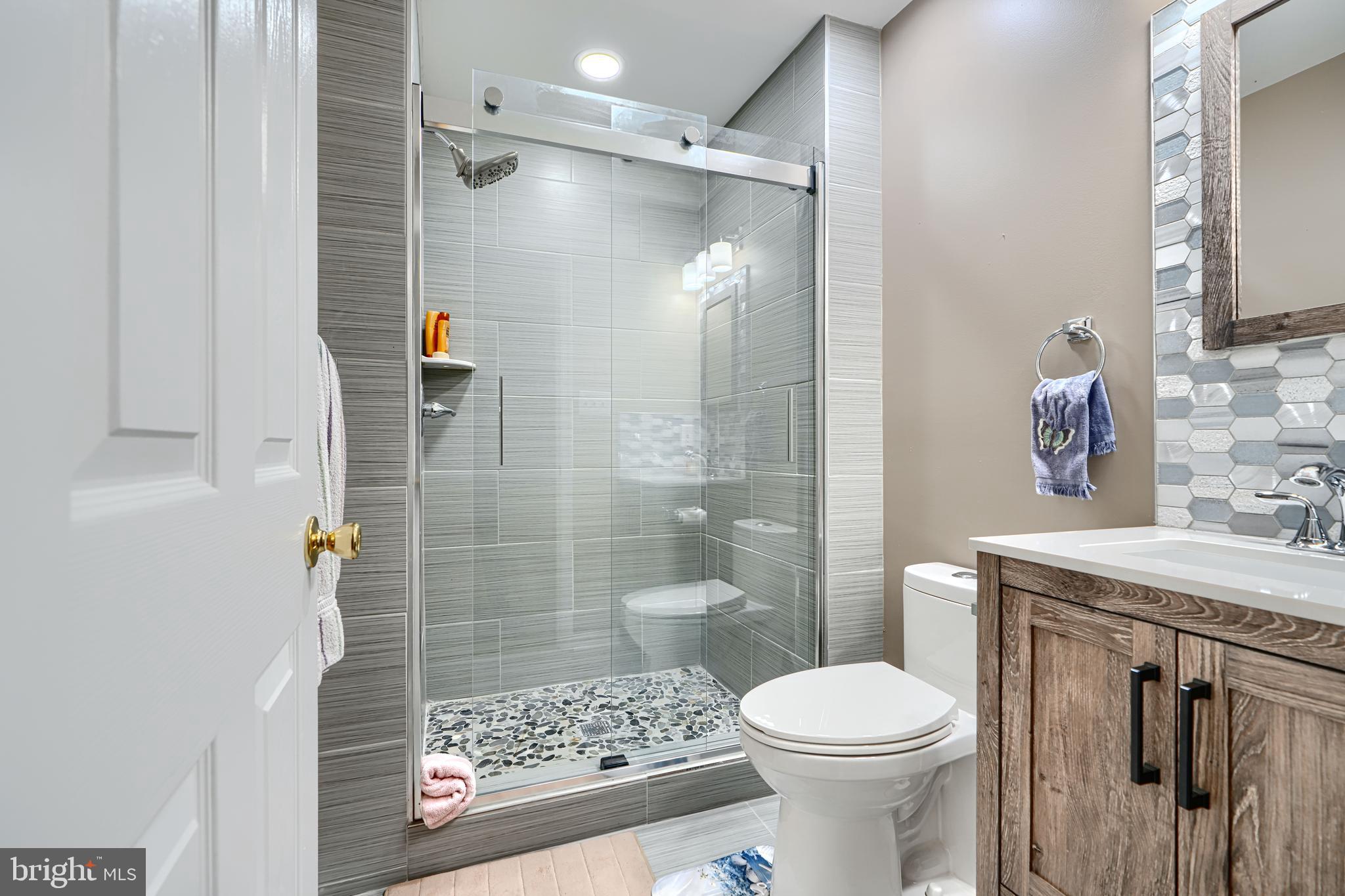 RUSSETT - Residential