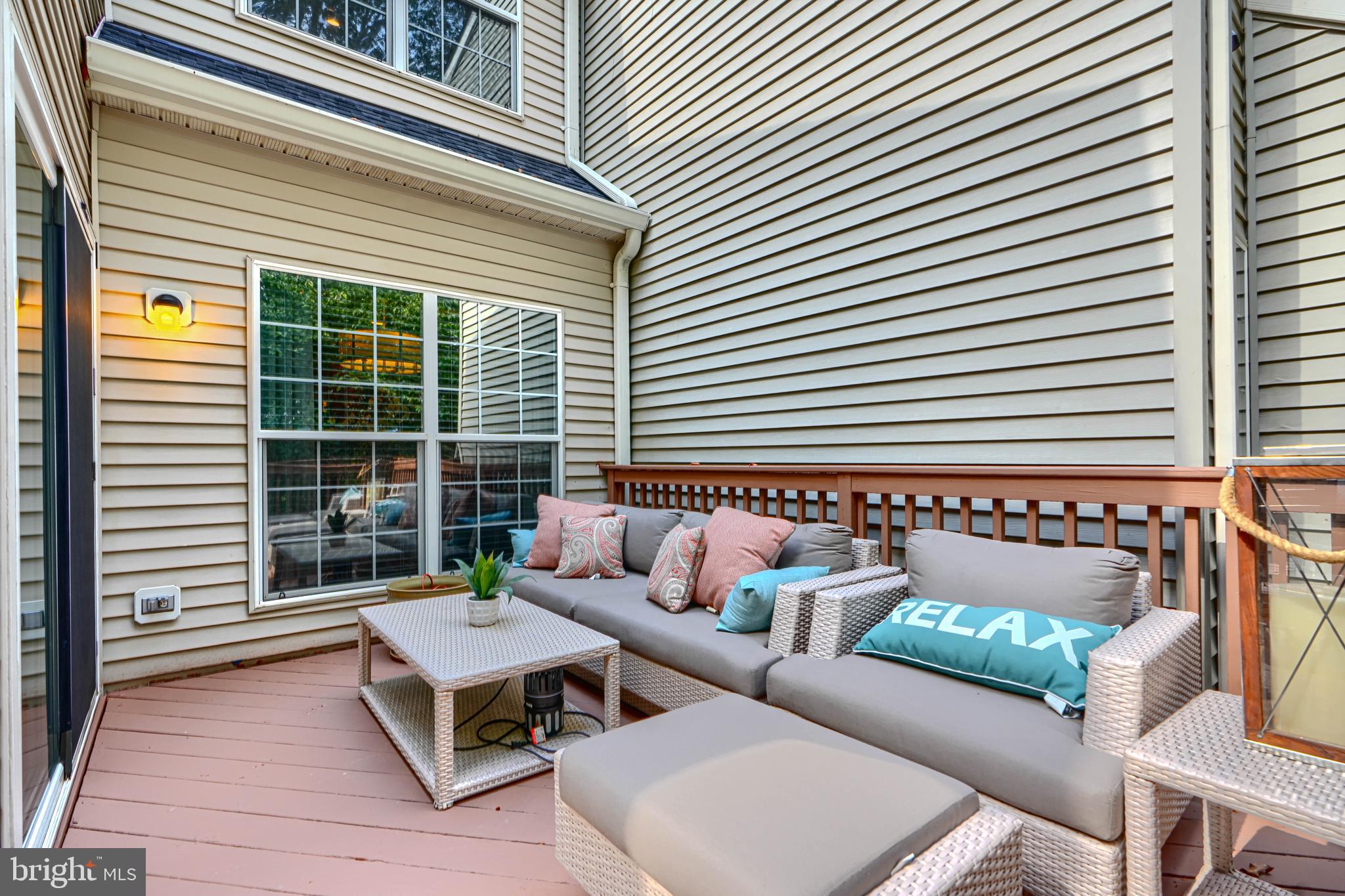 RUSSETT - Residential