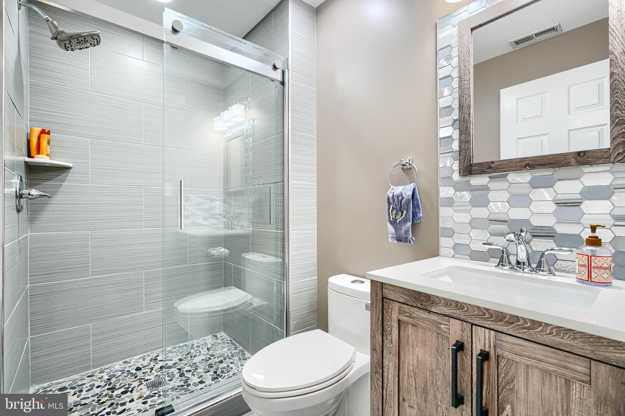 RUSSETT - Residential