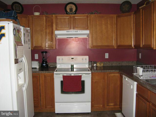 ELIZABETH STATION - Residential