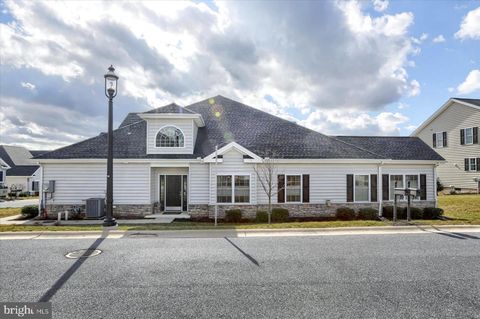 Photo of 1001 FREEDOM ST, LITITZ, PA 17543 (MLS # PALA2031642)