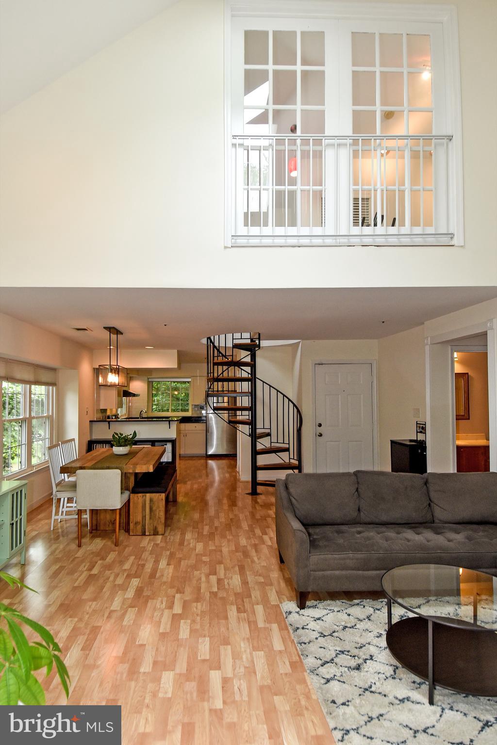 BENTLEY PLACE - Residential