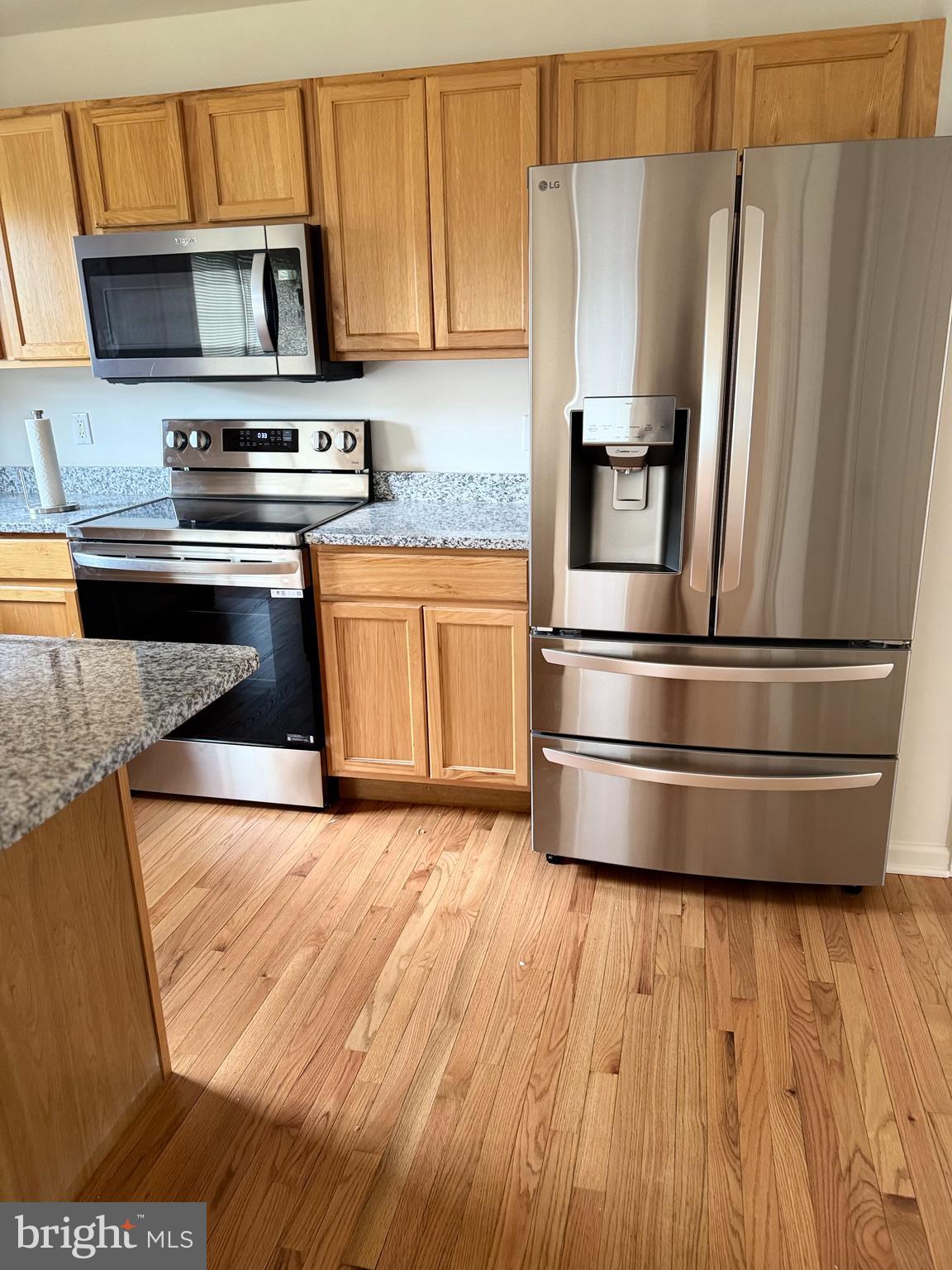 KINGS CREST - Residential Lease