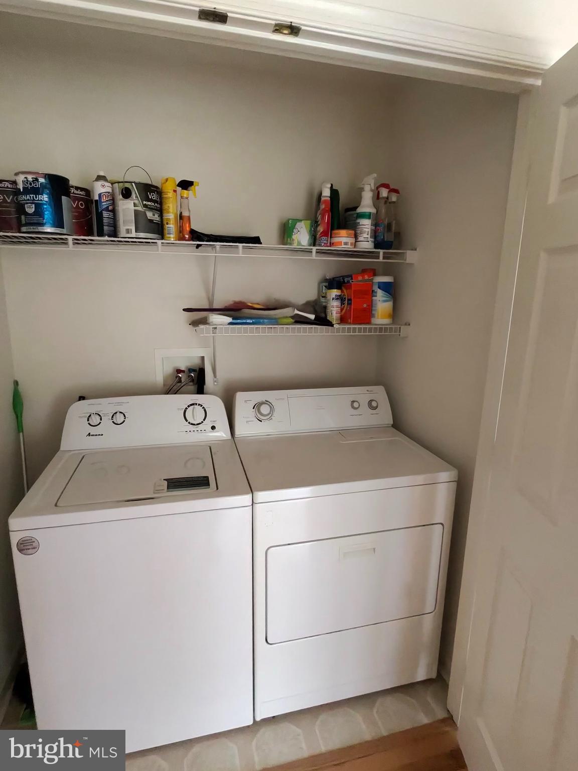 KINGS CREST - Residential Lease