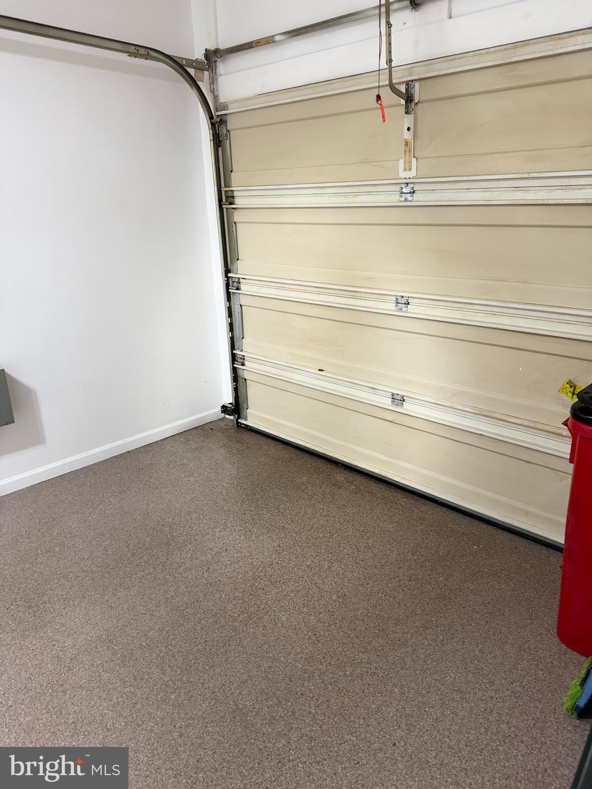 KINGS CREST - Residential Lease