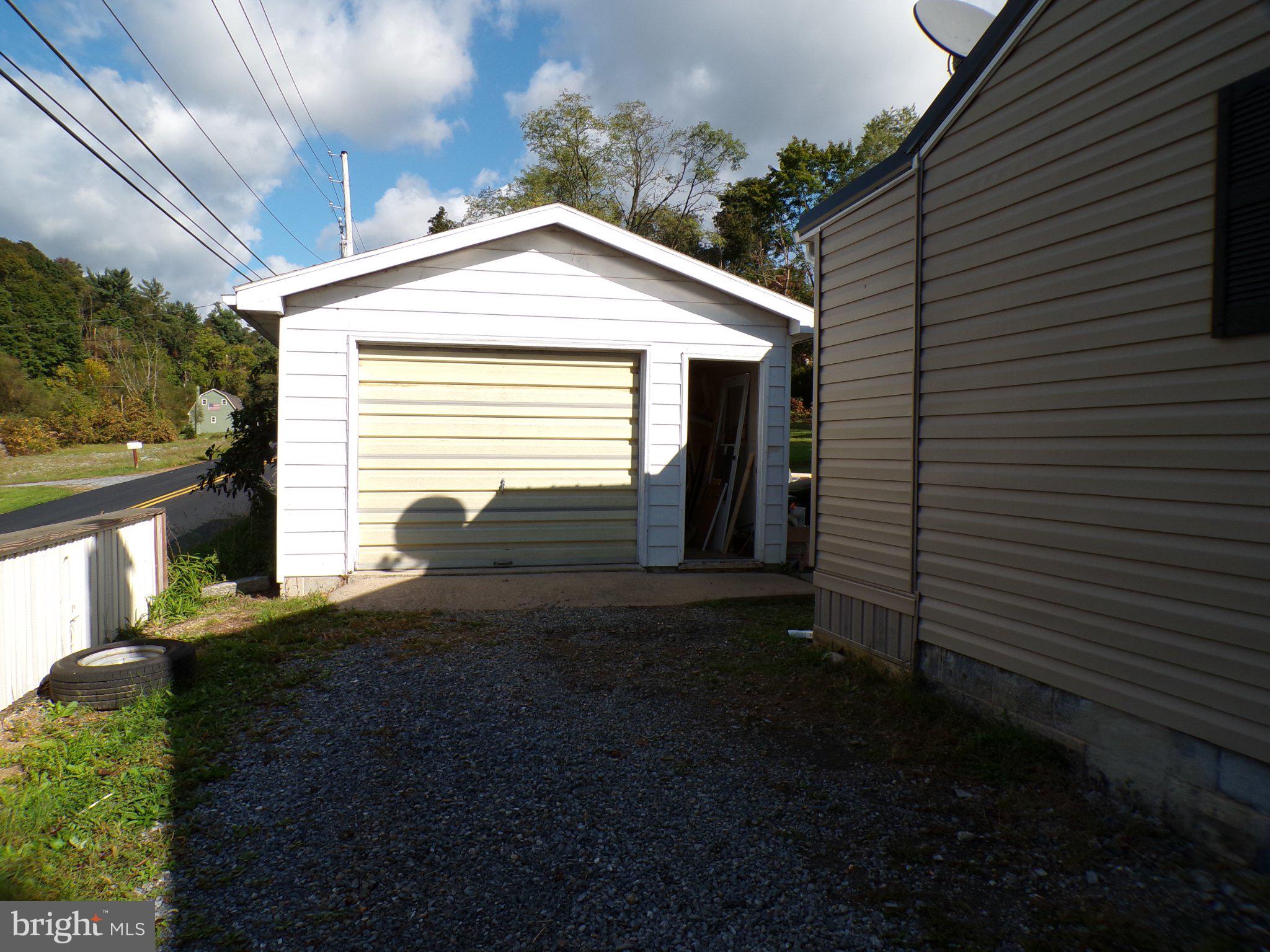 562 S SUEDBERG ROAD