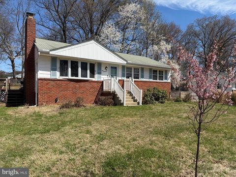 Photo of 6000 Parkway Drive, LAUREL, MD 20707 (MLS # MDPG2197380)