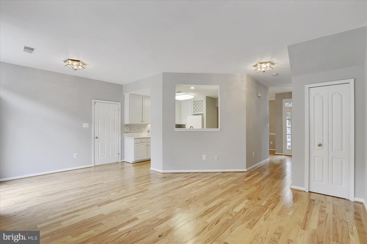 RIDGES AT ASHBURN - Residential