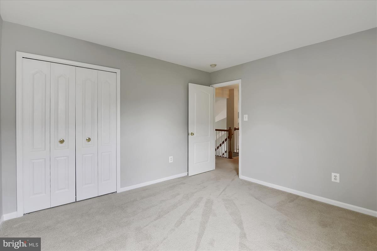 RIDGES AT ASHBURN - Residential