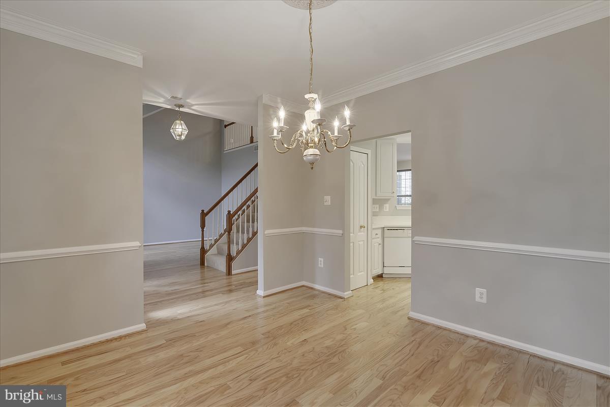 RIDGES AT ASHBURN - Residential