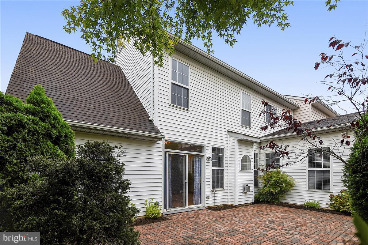 RIDGES AT ASHBURN - Residential