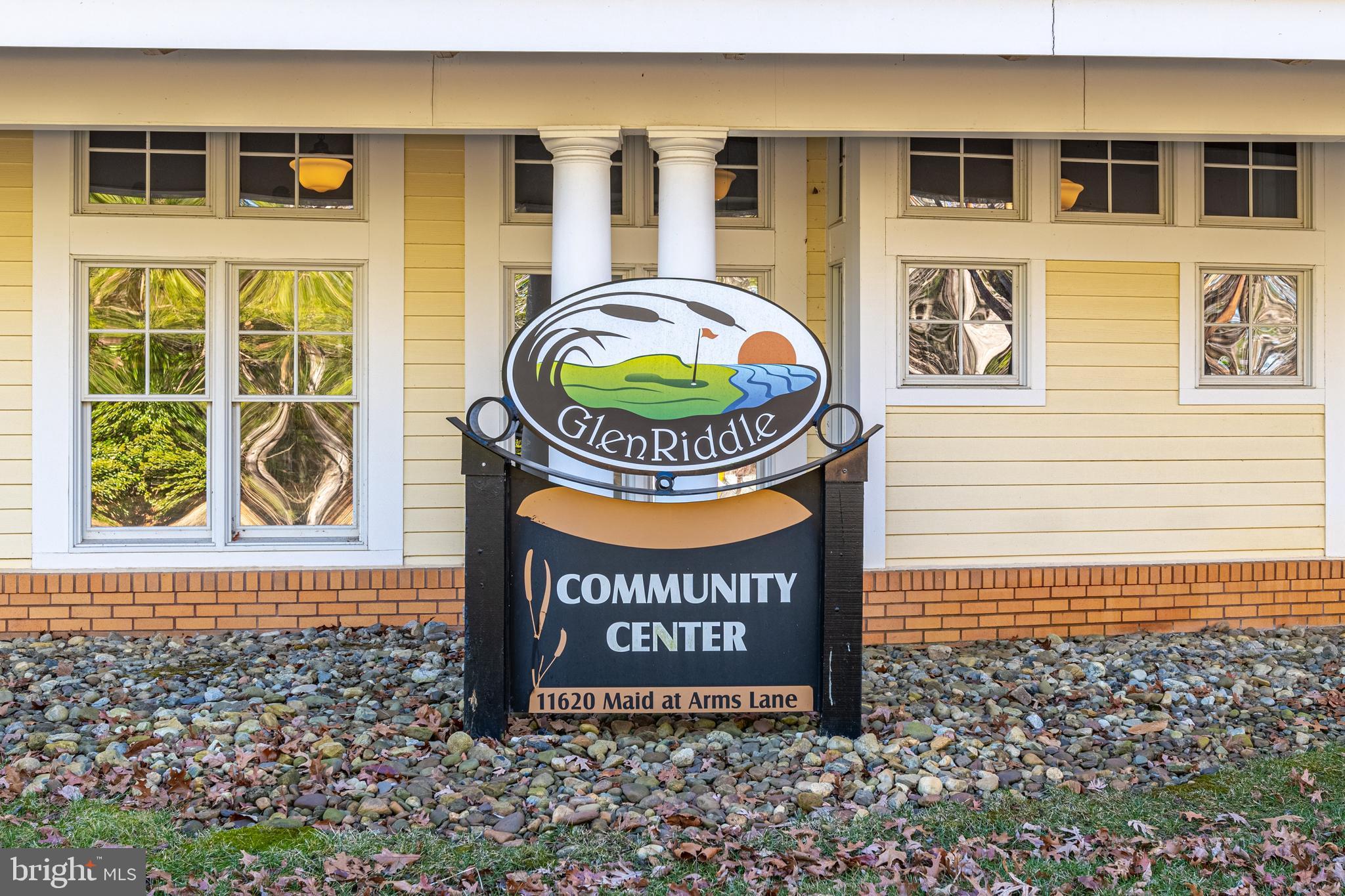 GLEN RIDDLE - Residential