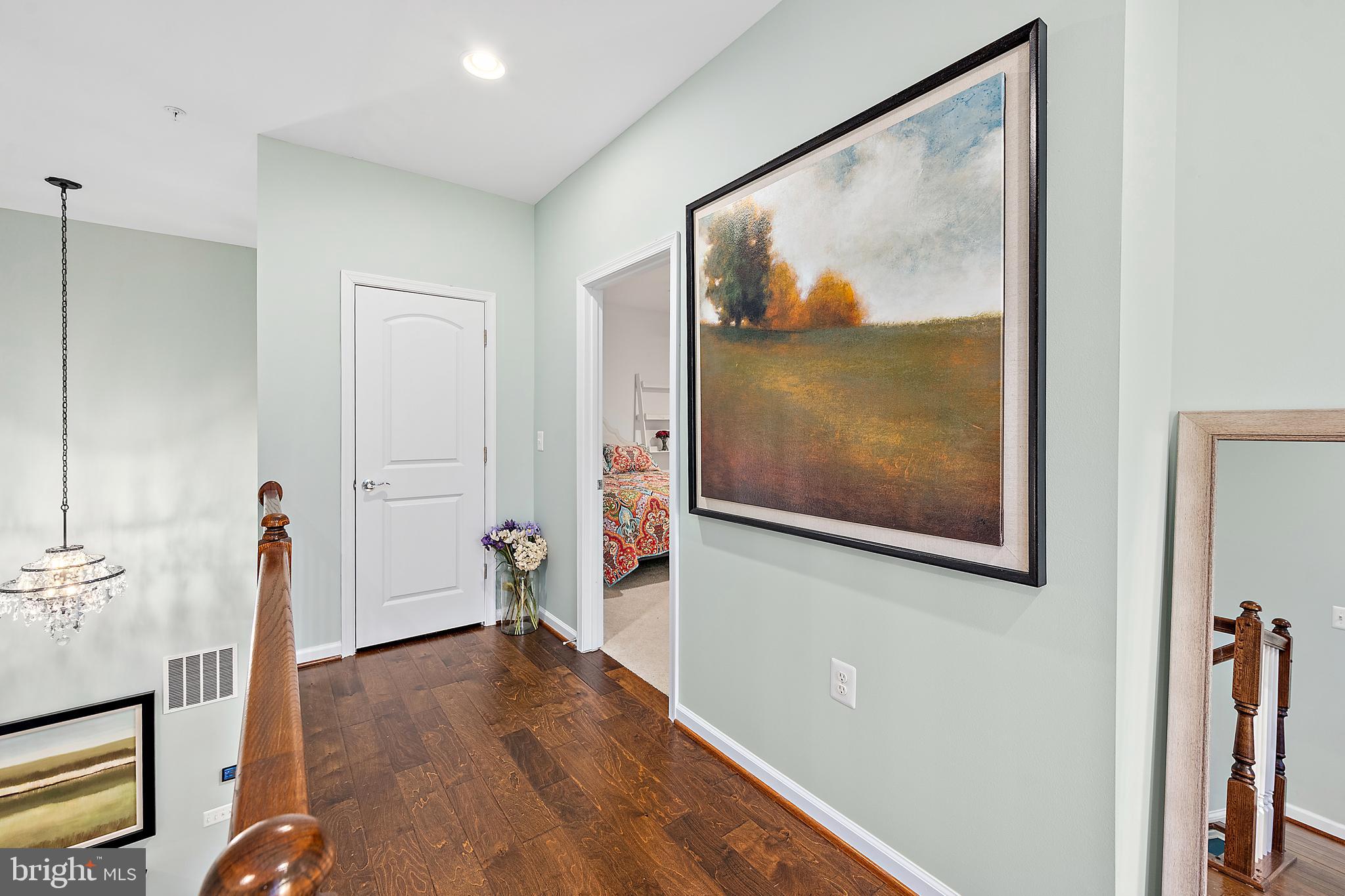 GLEN RIDDLE - Residential