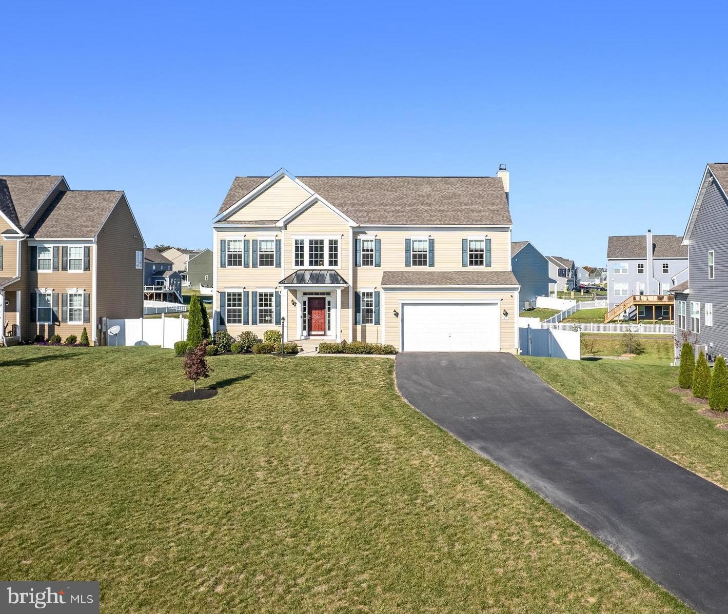 ASPEN GREENS - Residential