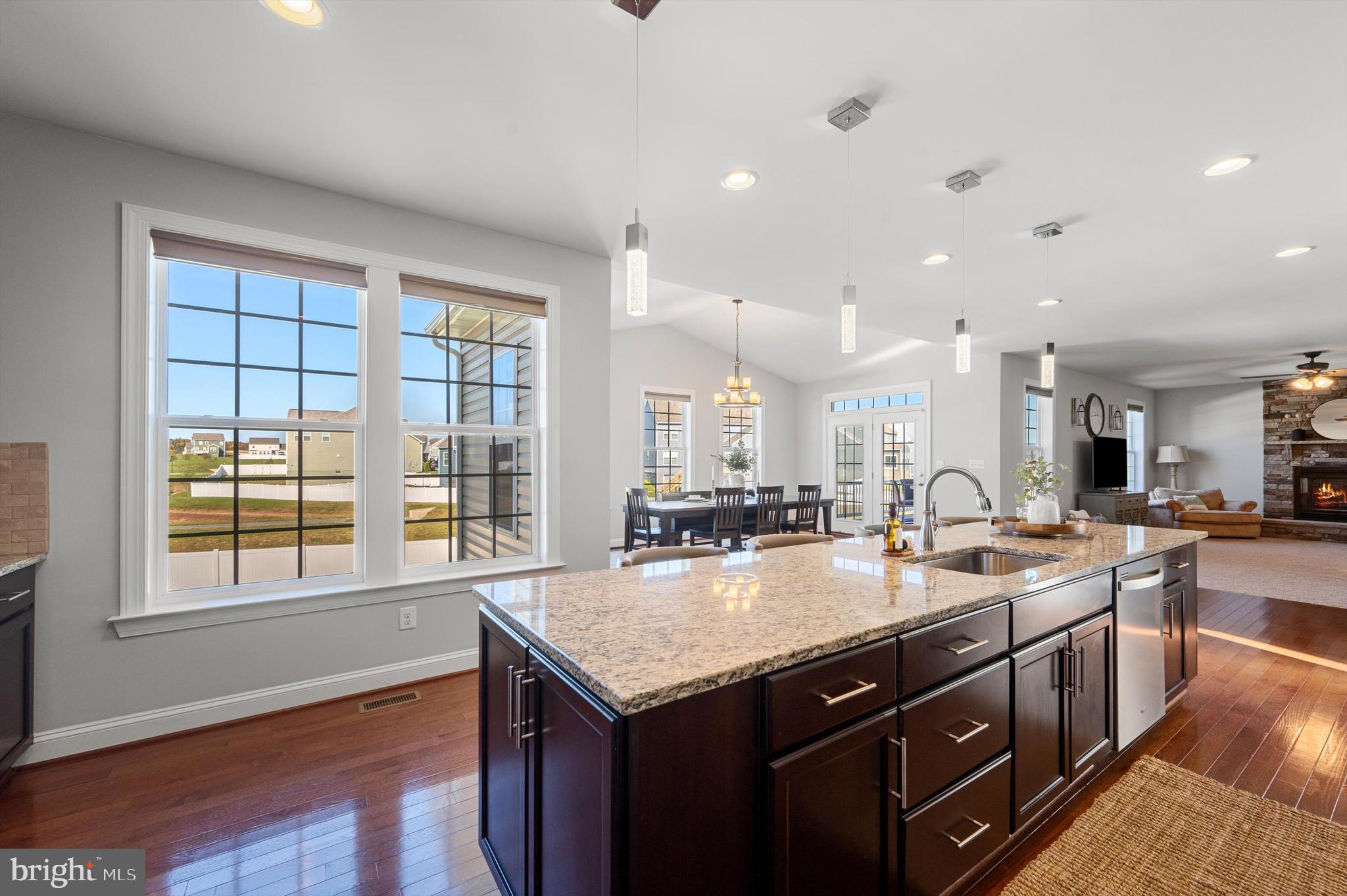 ASPEN GREENS - Residential