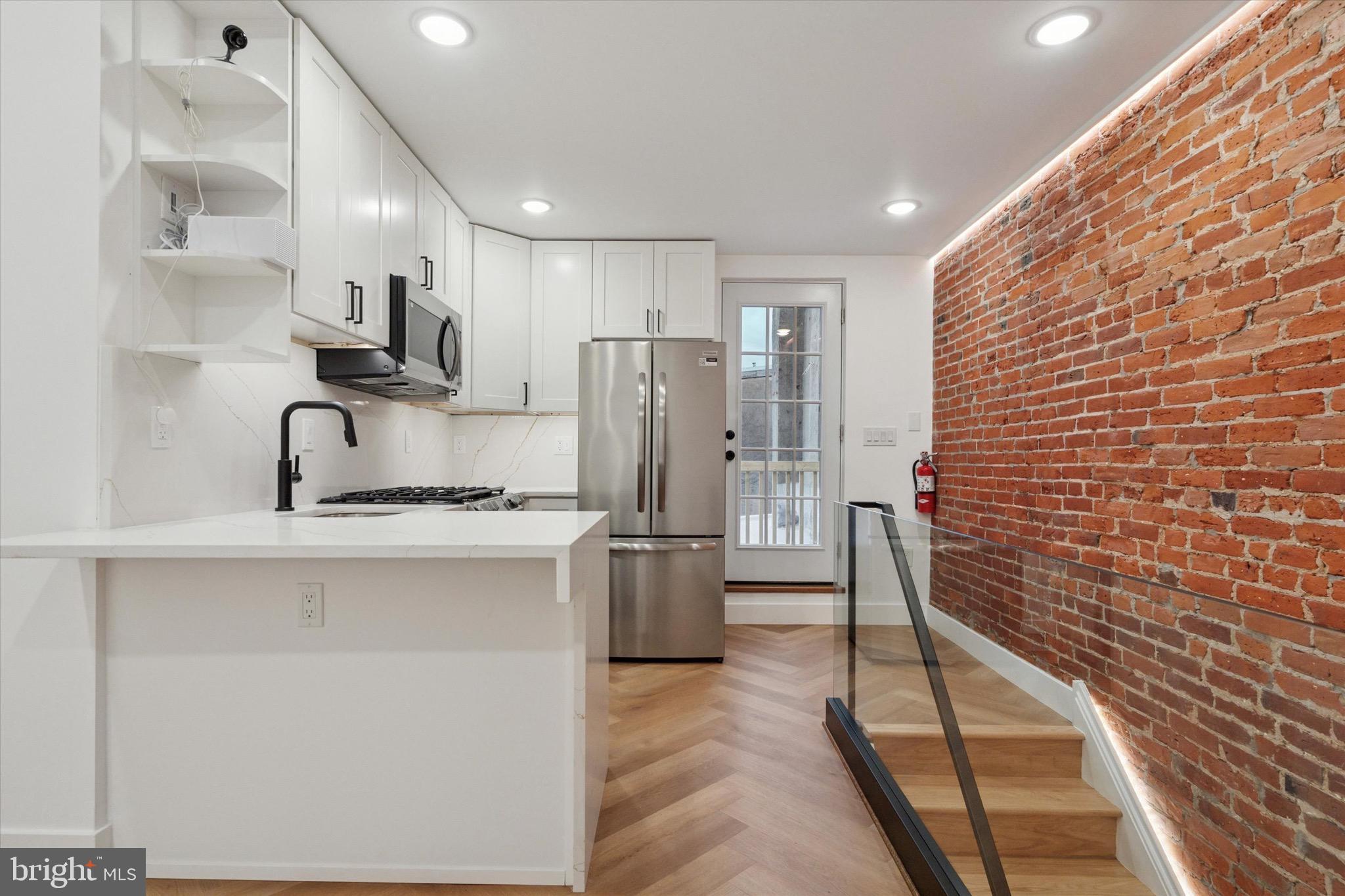 NEWBOLD - Residential Lease