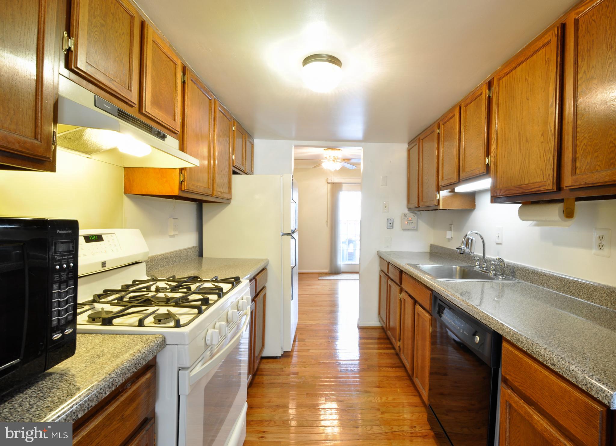 PINEWOOD GREENS - Residential