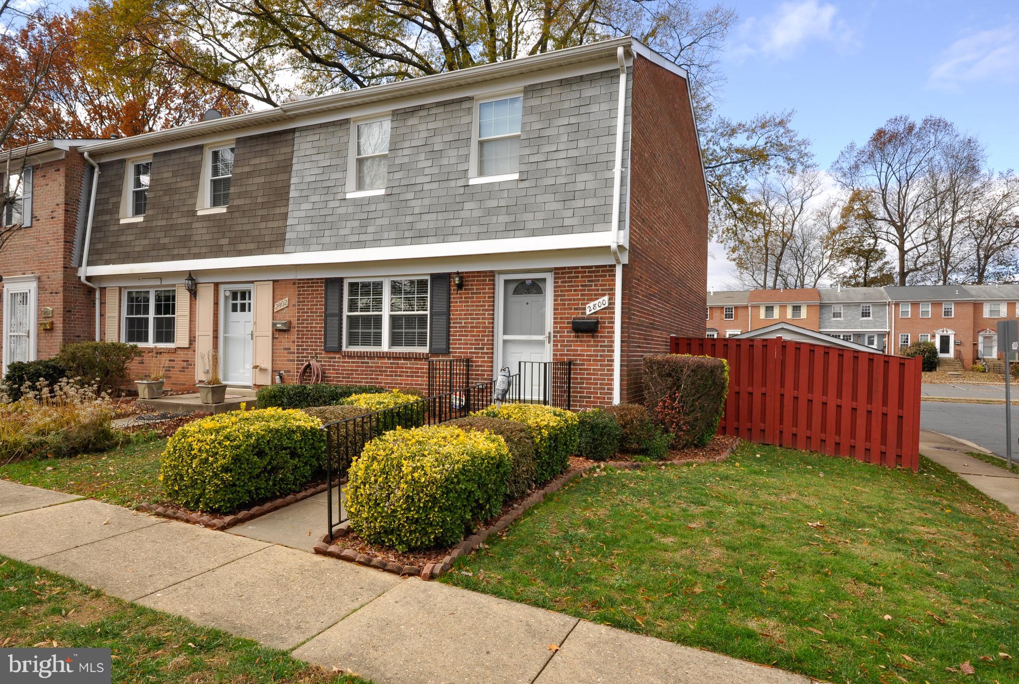 PINEWOOD GREENS - Residential