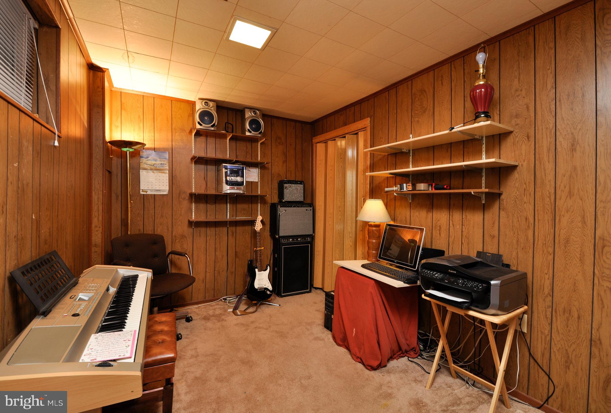 PINEWOOD GREENS - Residential