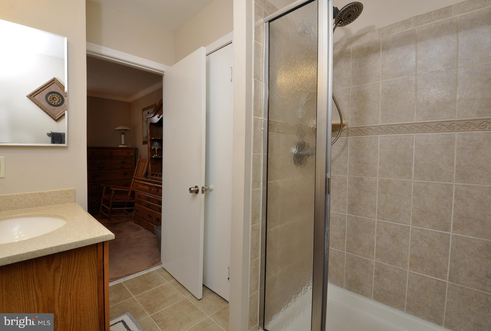 PINEWOOD GREENS - Residential