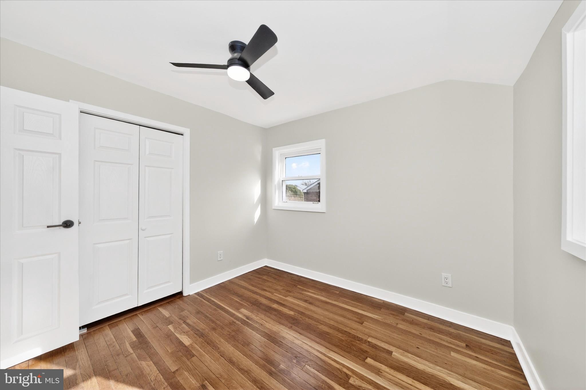 DUPONT VILLAGE - Residential