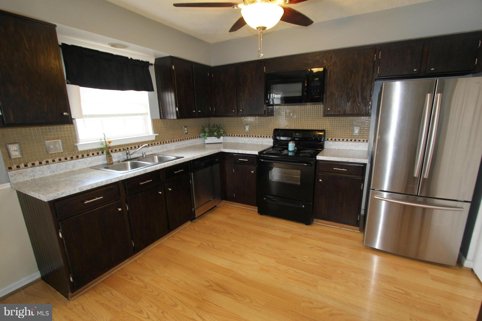 WOODLAND MANOR - Residential