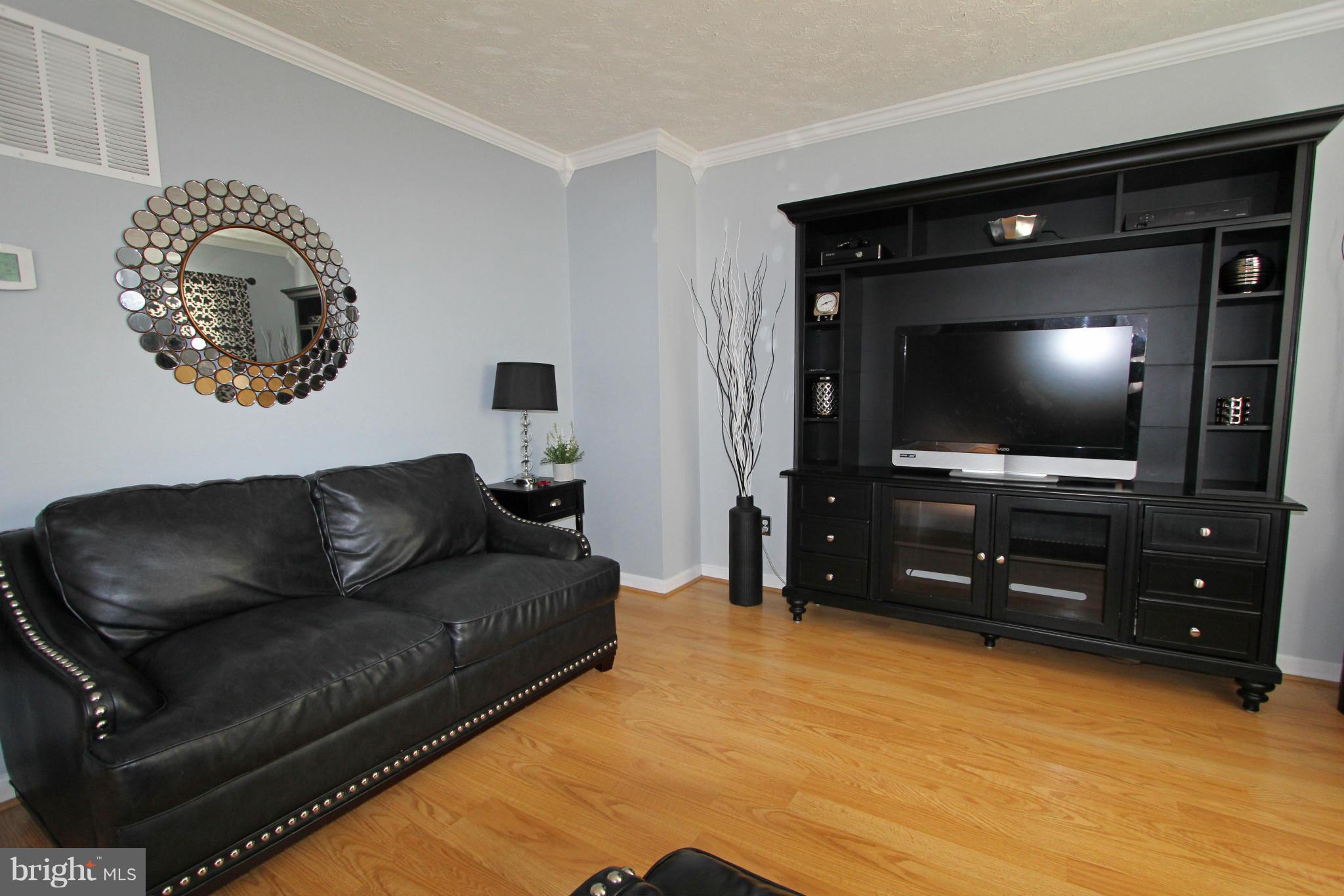 WOODLAND MANOR - Residential