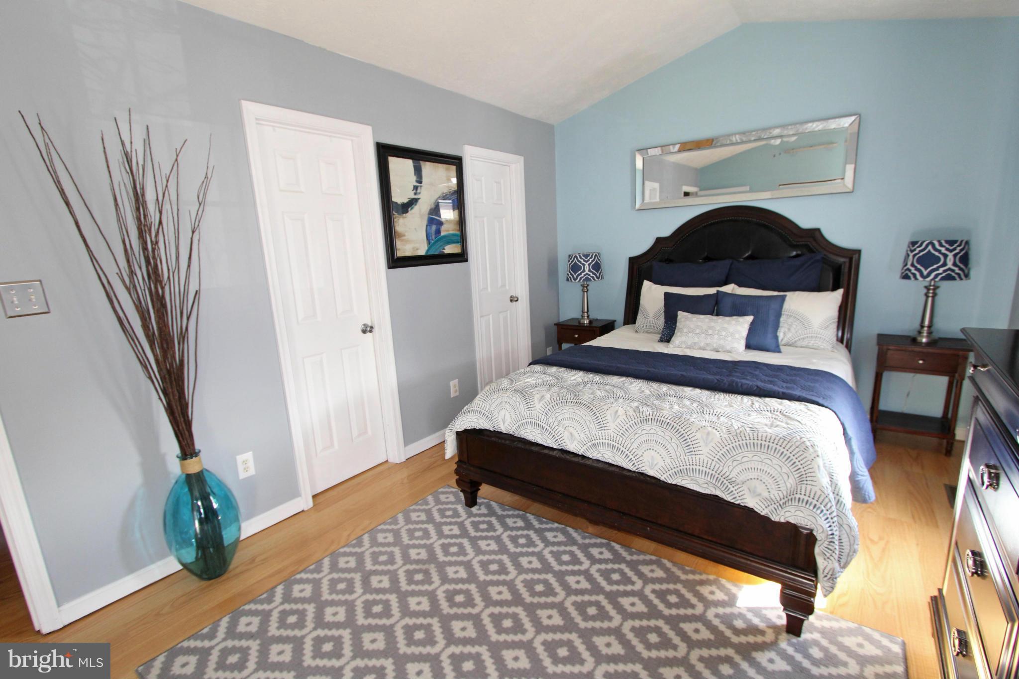 WOODLAND MANOR - Residential